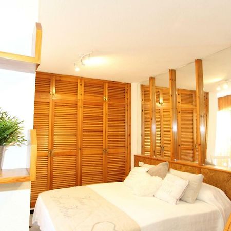 Viviendavelarde Apartment Malaga Ngoại thất bức ảnh