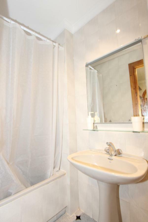 Viviendavelarde Apartment Malaga Ngoại thất bức ảnh
